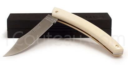 Le Thiers pocket knife by Pierre Cognet - Camel Bone full handle