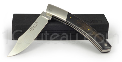 Le Thiers pocket knife by Pierre Cognet - stainless steel bolster and Buffalo horn handle